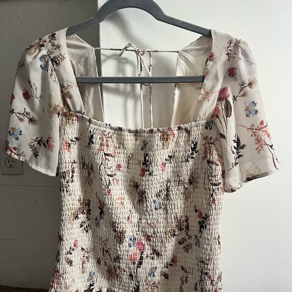 Abercrombie & Fitch Cream Floral Blouse